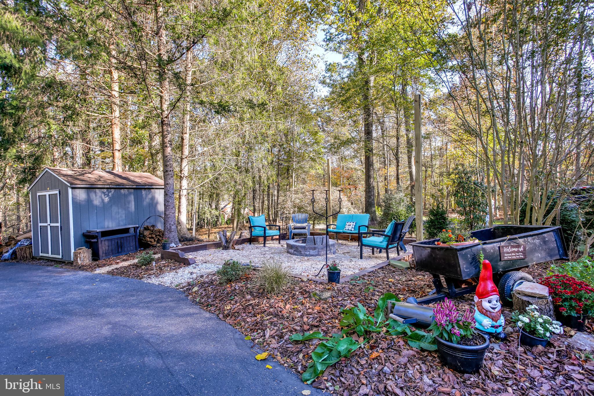 MEADOWOOD - Residential