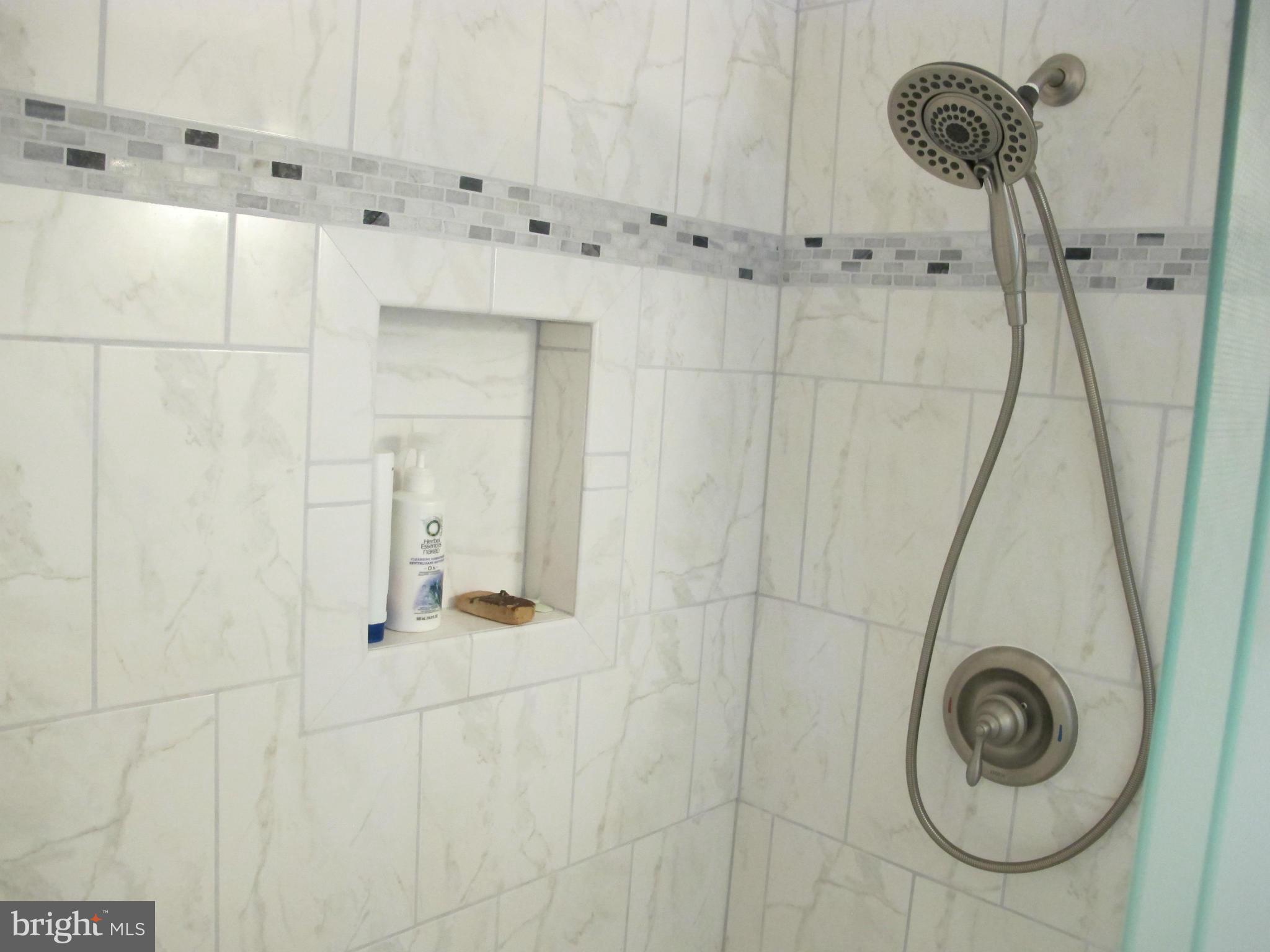 BROOKLYN - Residential