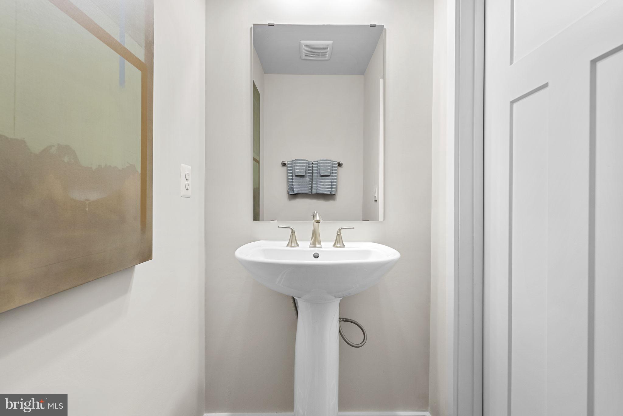 HUNTWELL WEST - Residential