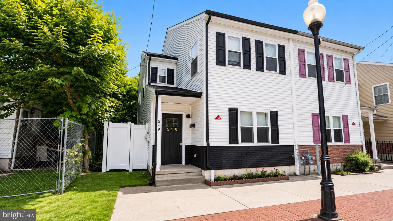 549 S 6TH STREET