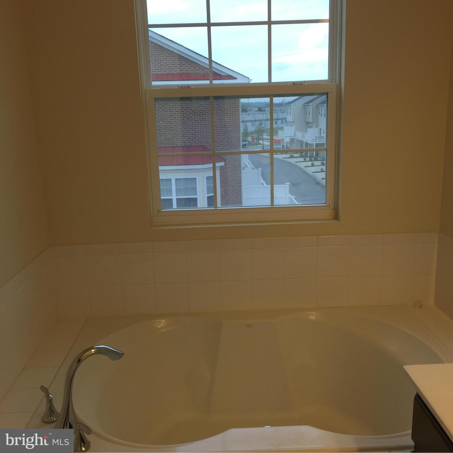 BLUE STREAM - Residential