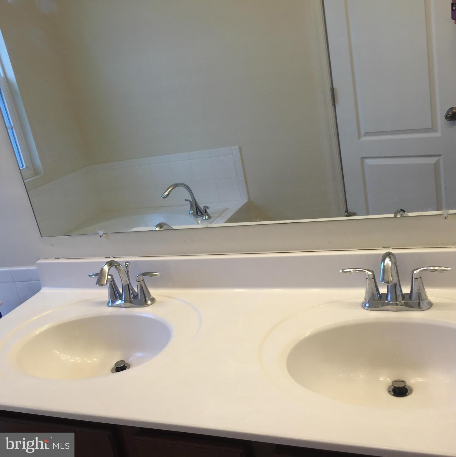 BLUE STREAM - Residential