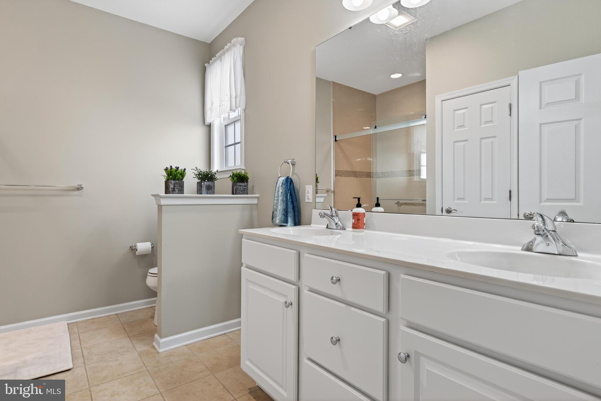 TRADITIONS OF AMERICA AT LITITZ - Residential