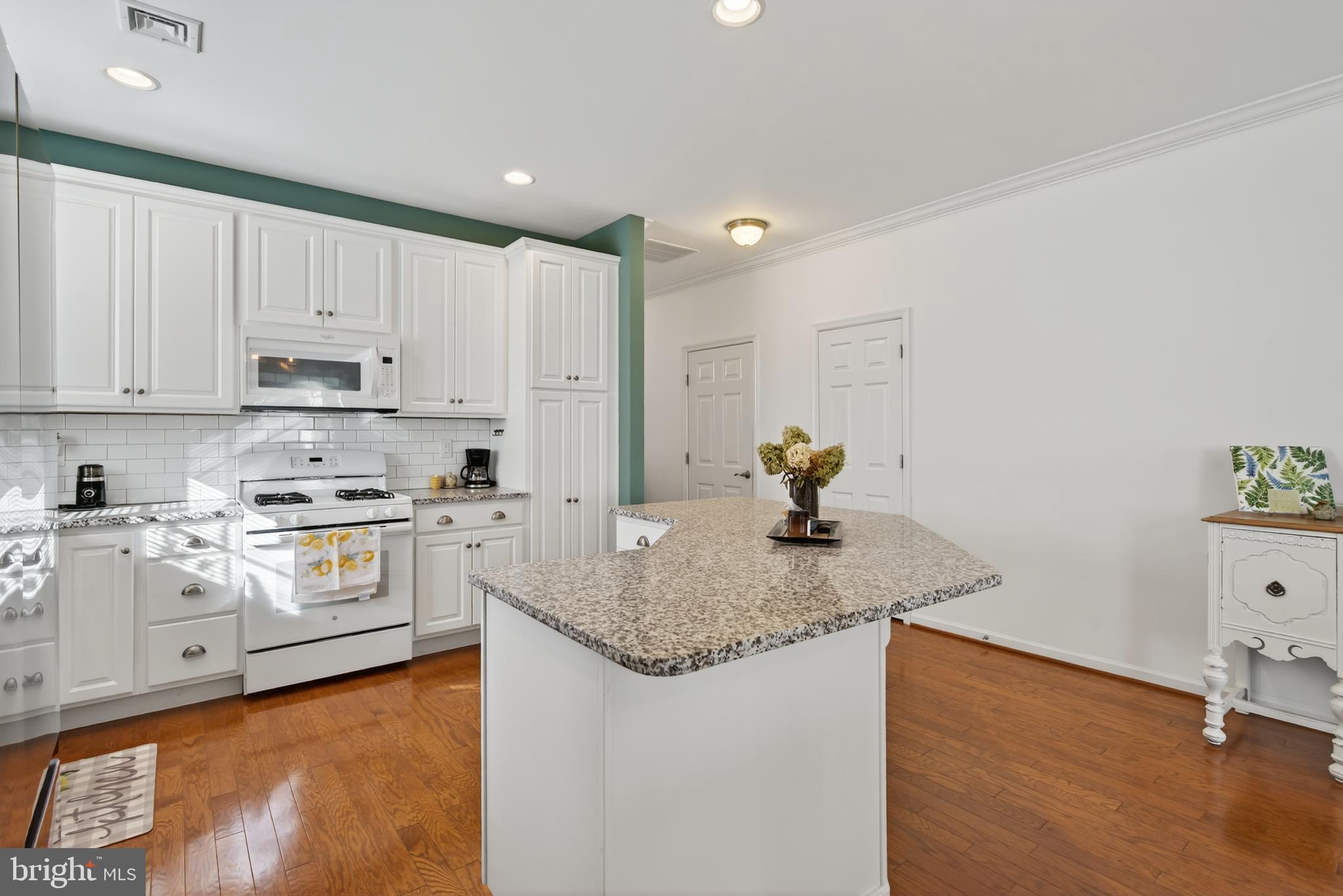 TRADITIONS OF AMERICA AT LITITZ - Residential