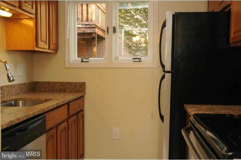 CLEMENTS COURT - Residential Lease