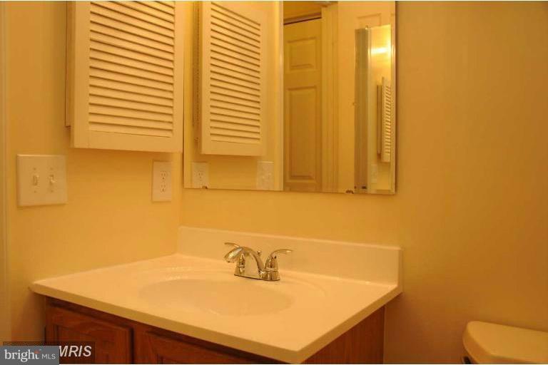 CLEMENTS COURT - Residential Lease