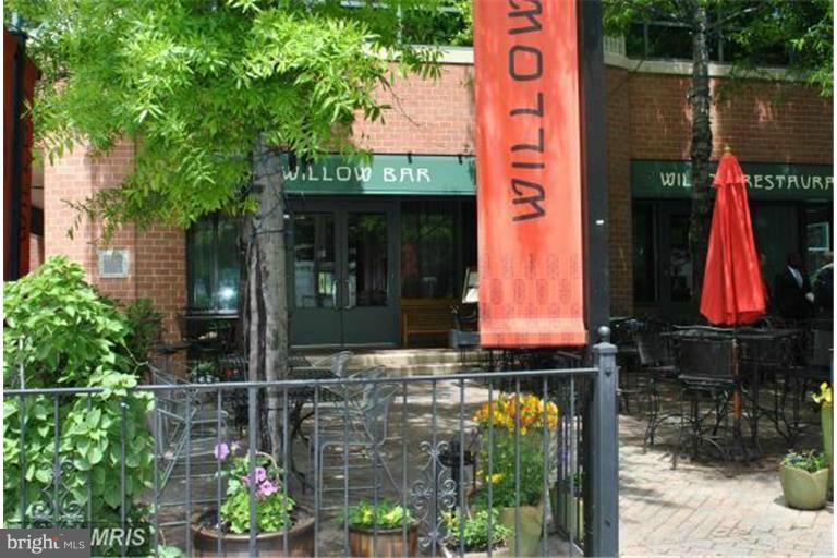 CLEMENTS COURT - Residential Lease