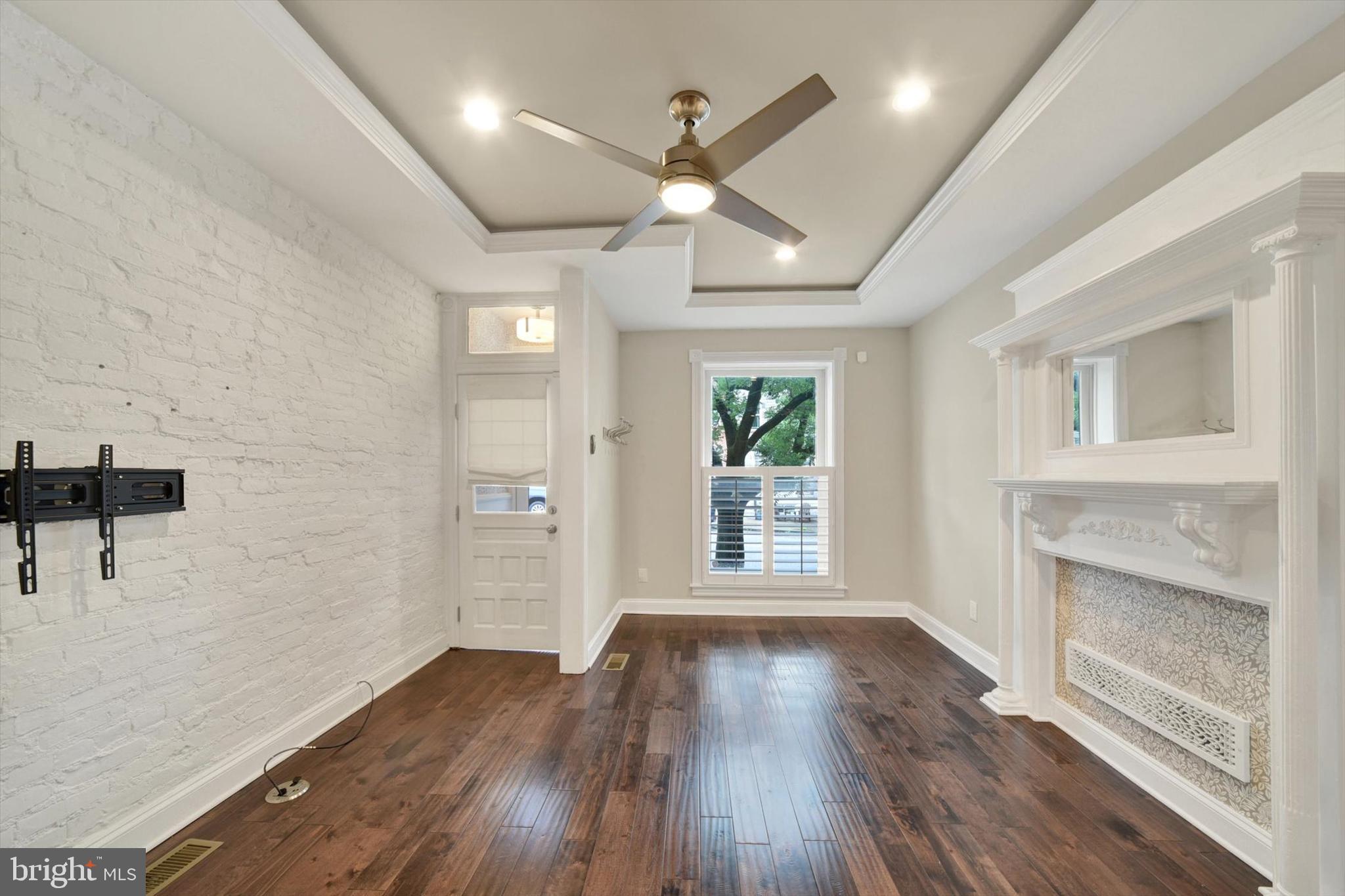 BREWERS HILL - Residential