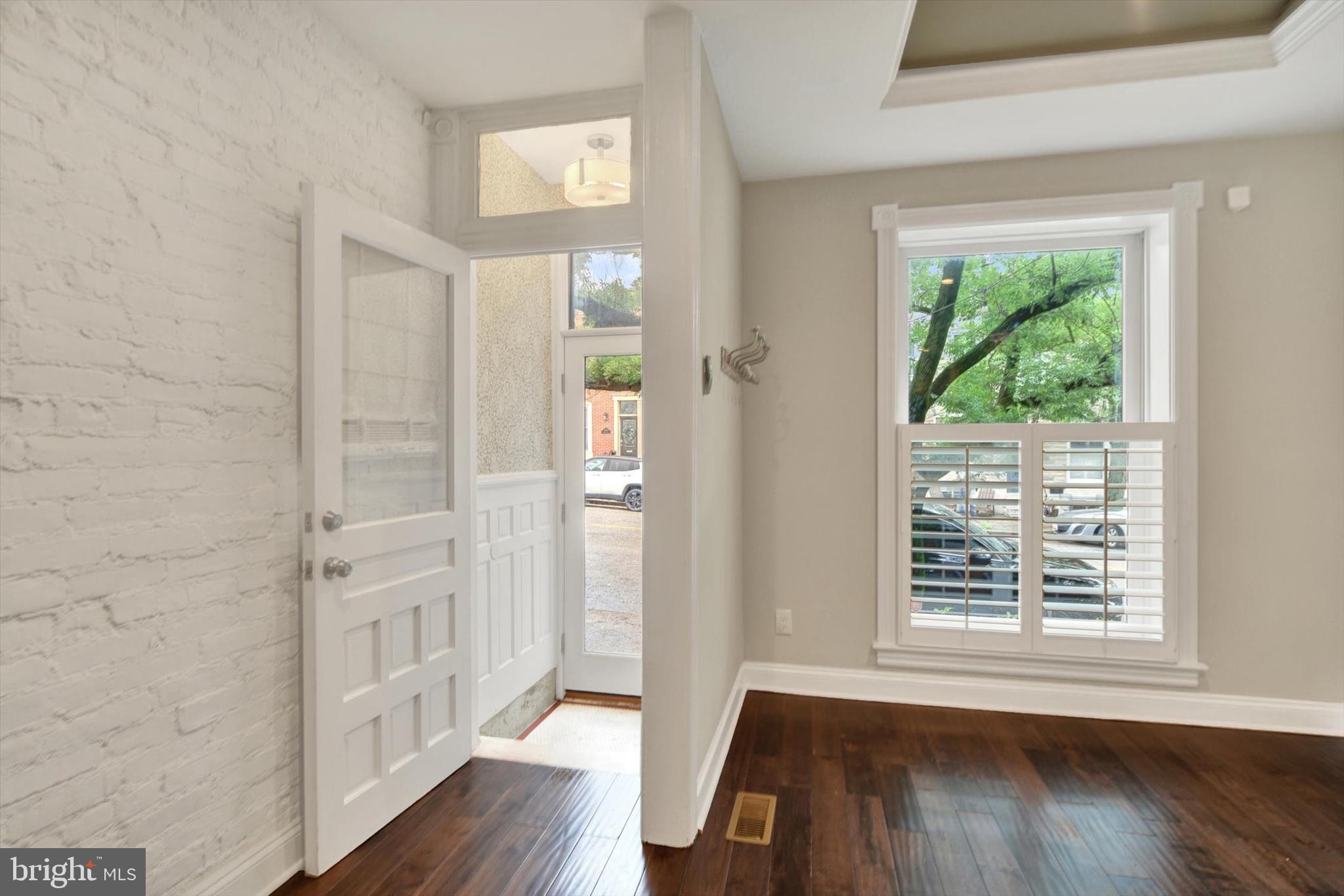 BREWERS HILL - Residential