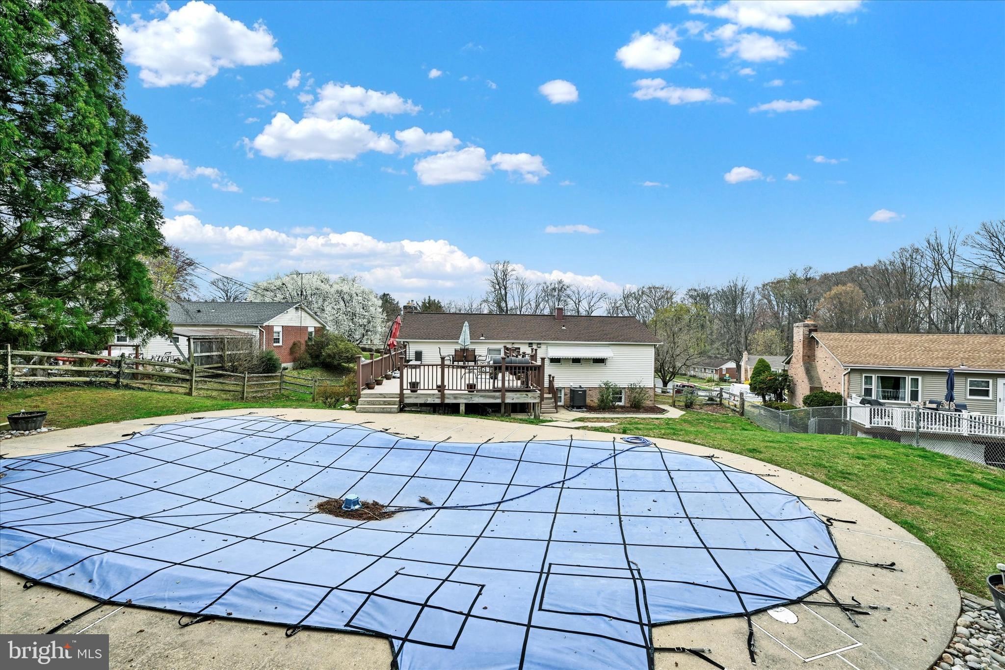 HOMESTEAD VILLAGE - Residential