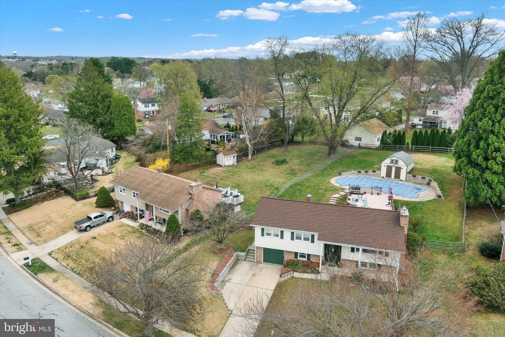 HOMESTEAD VILLAGE - Residential