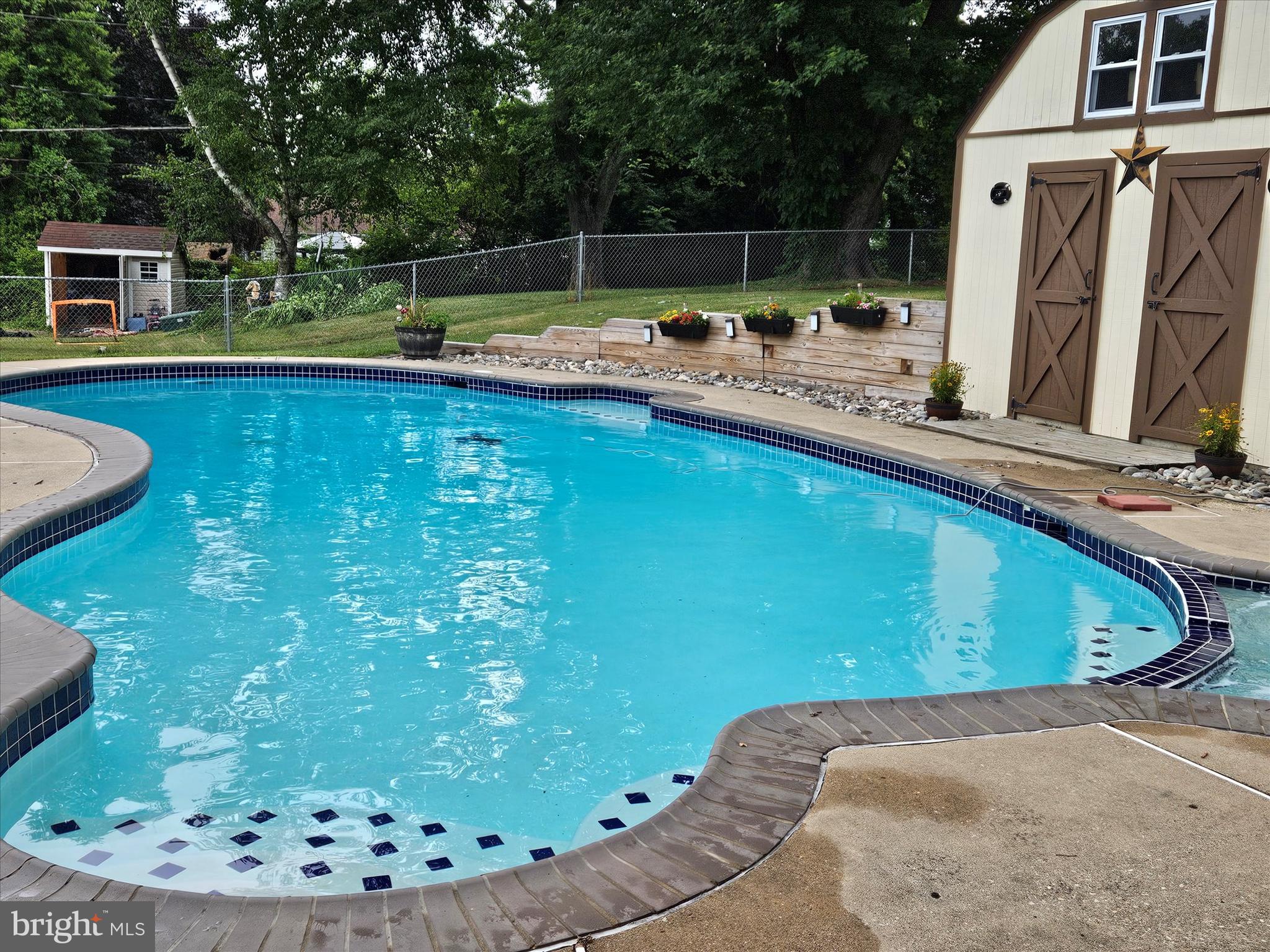 HOMESTEAD VILLAGE - Residential