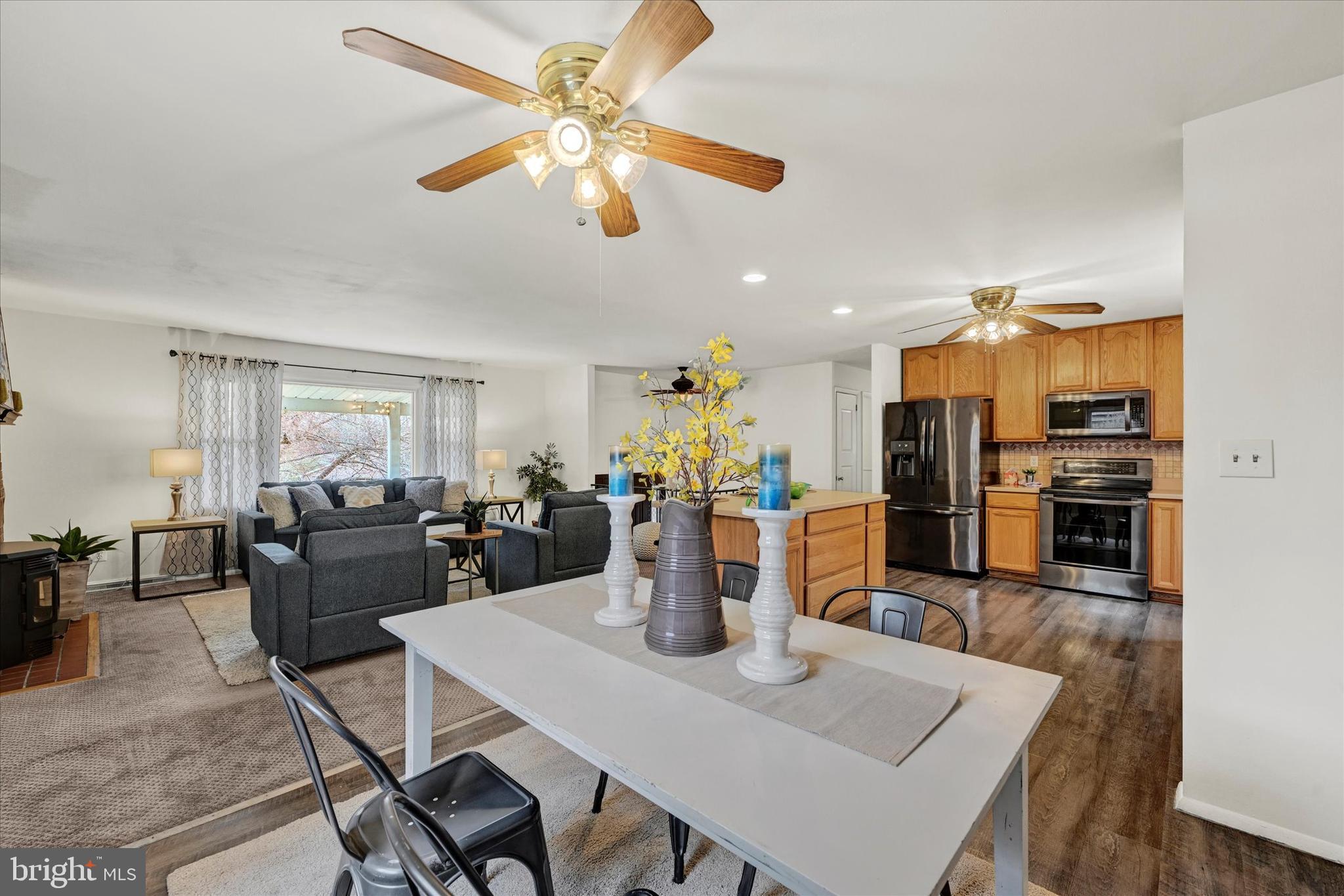 HOMESTEAD VILLAGE - Residential