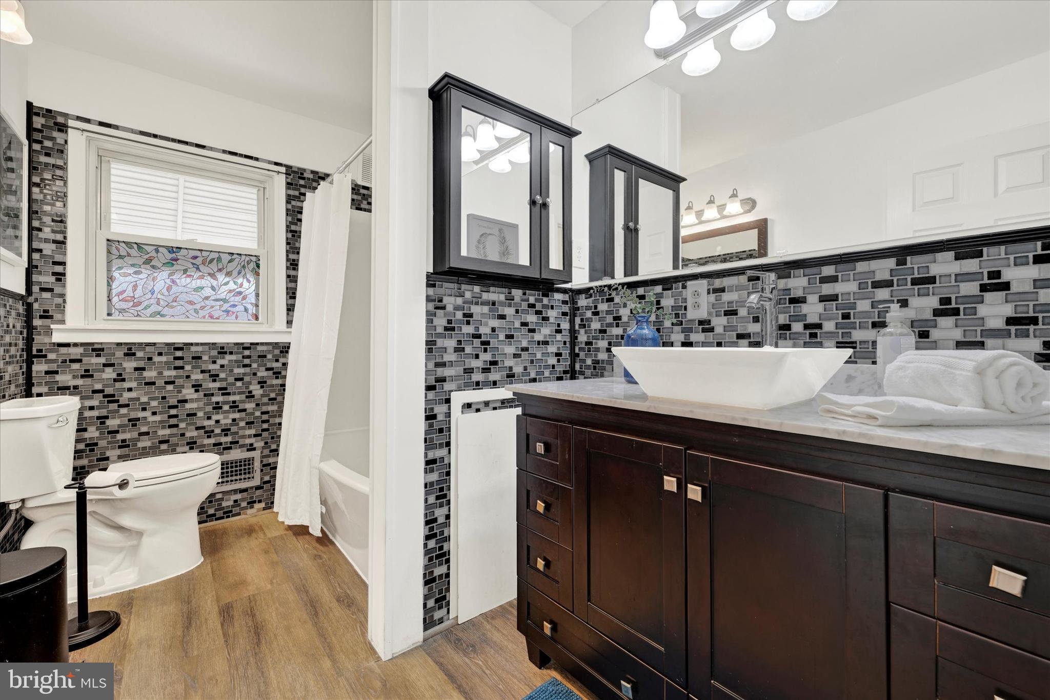 HOMESTEAD VILLAGE - Residential