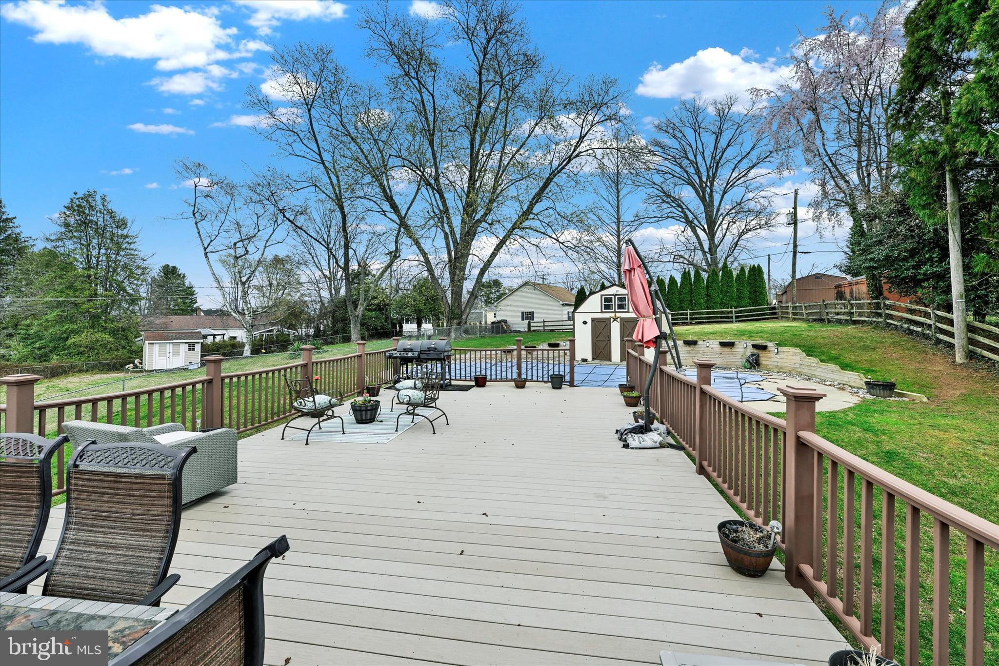 HOMESTEAD VILLAGE - Residential