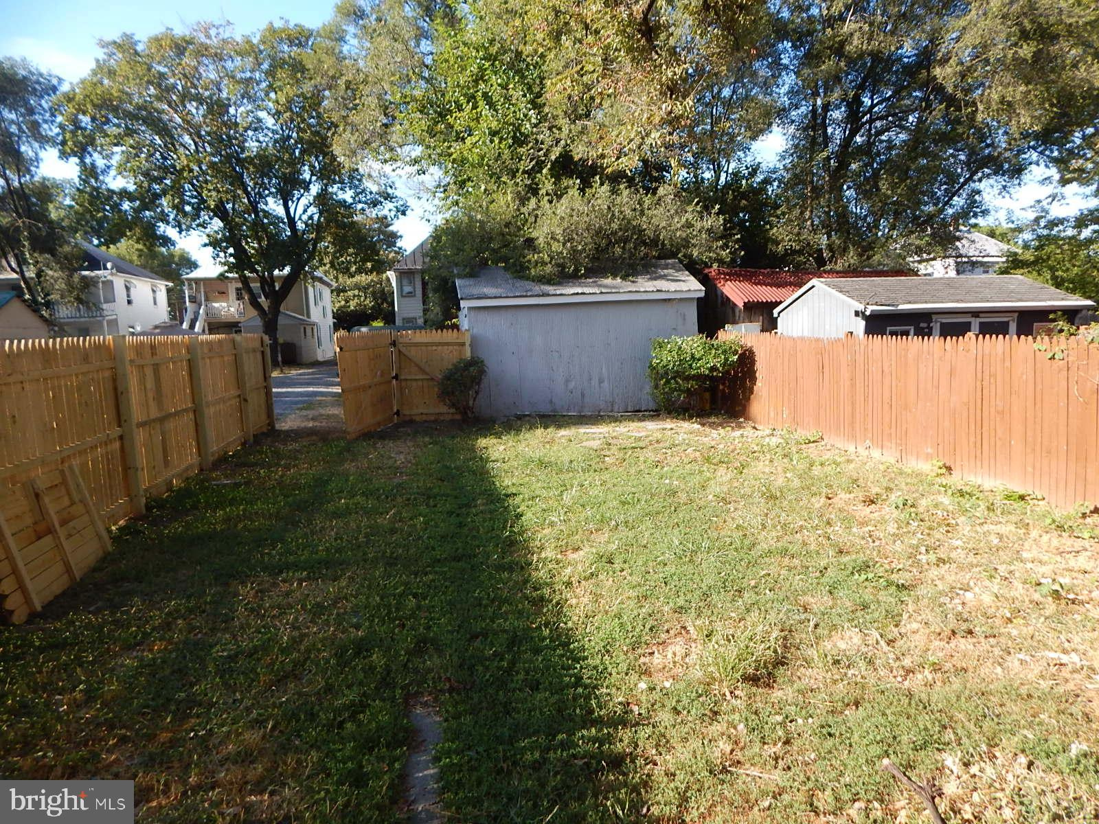 WINCHESTER CITY - Residential