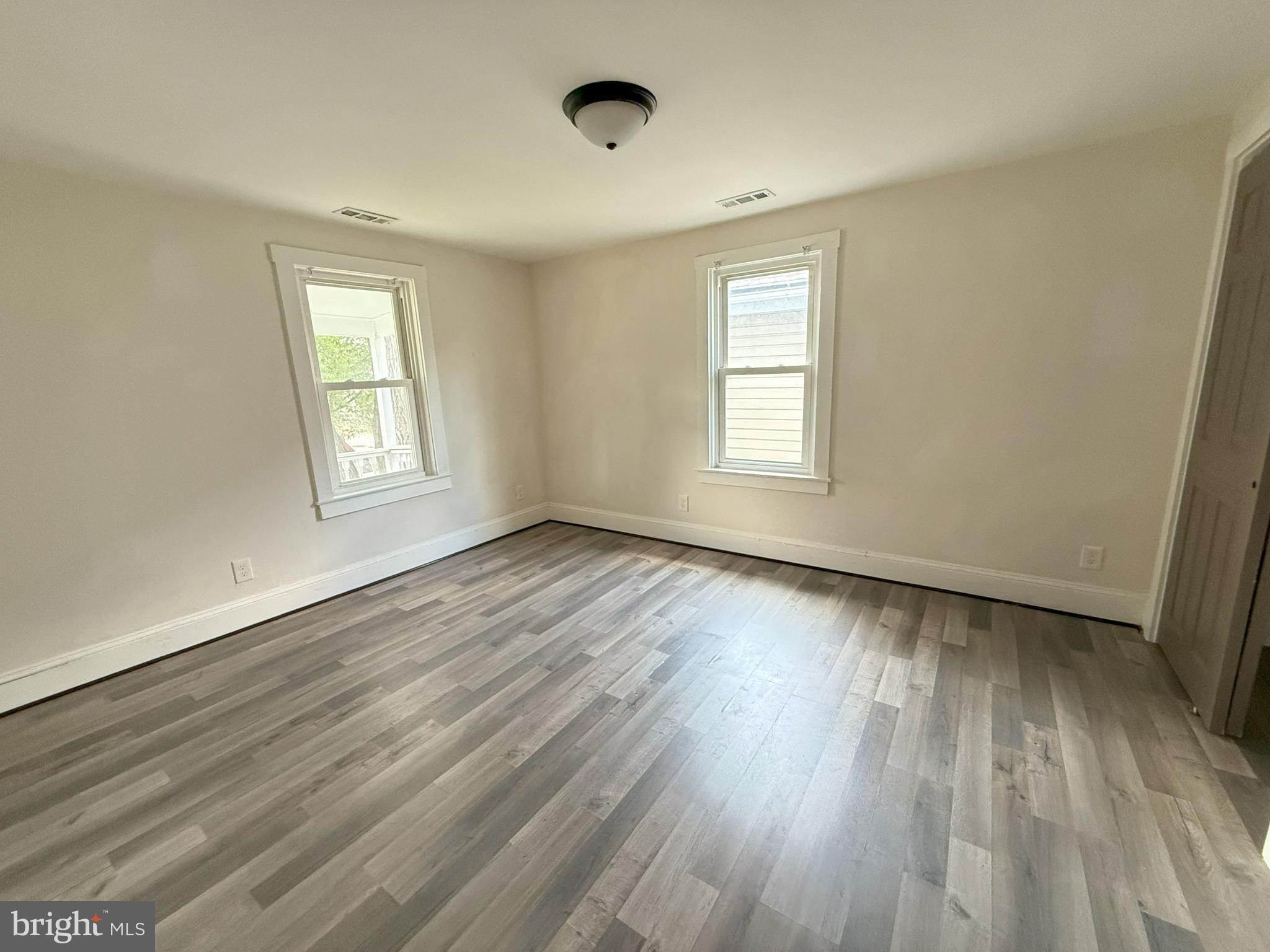 WINCHESTER CITY - Residential