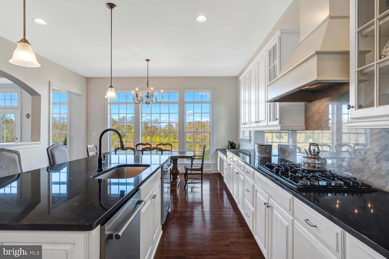 BURSTEIN - Residential