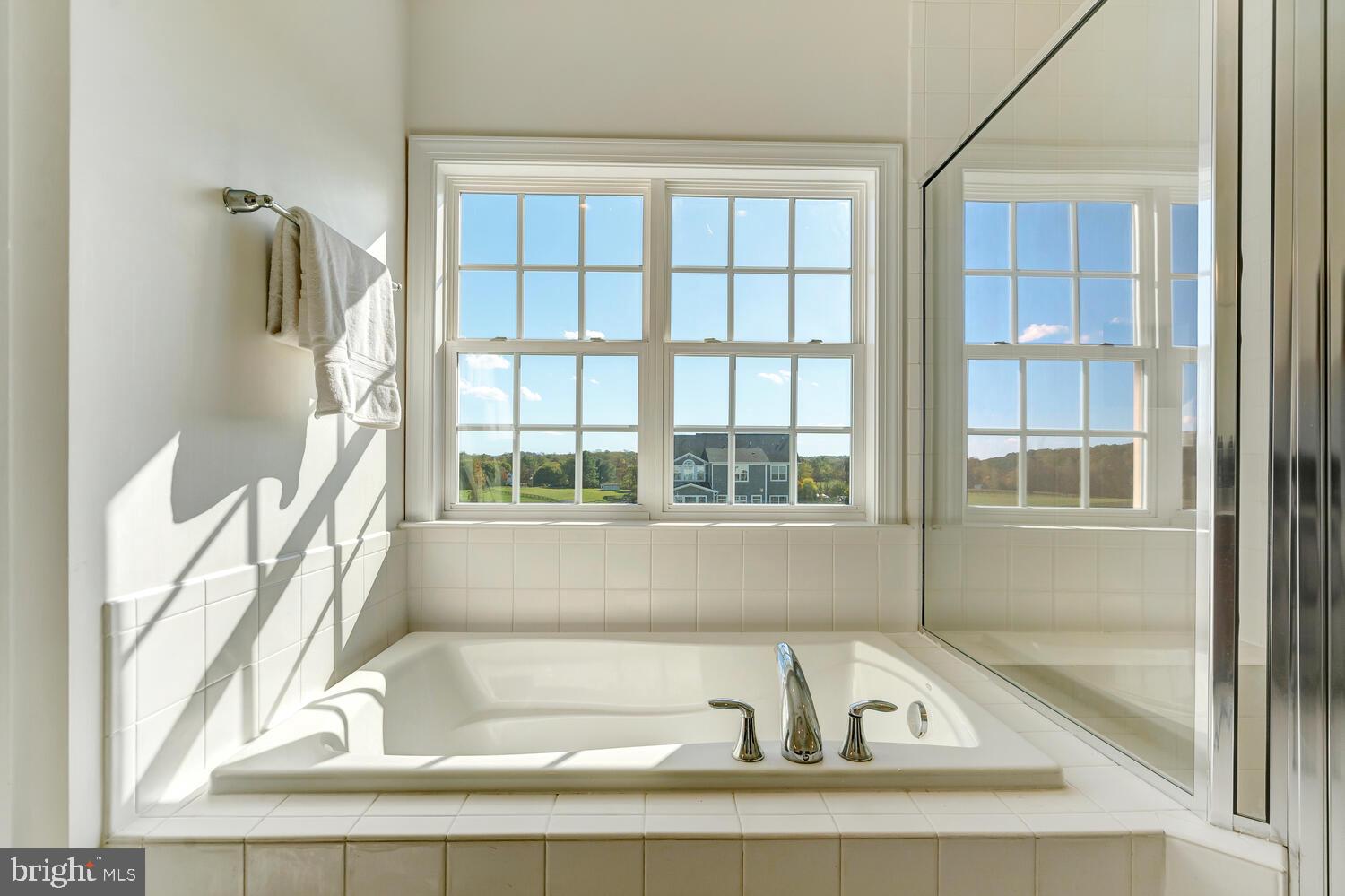 BURSTEIN - Residential