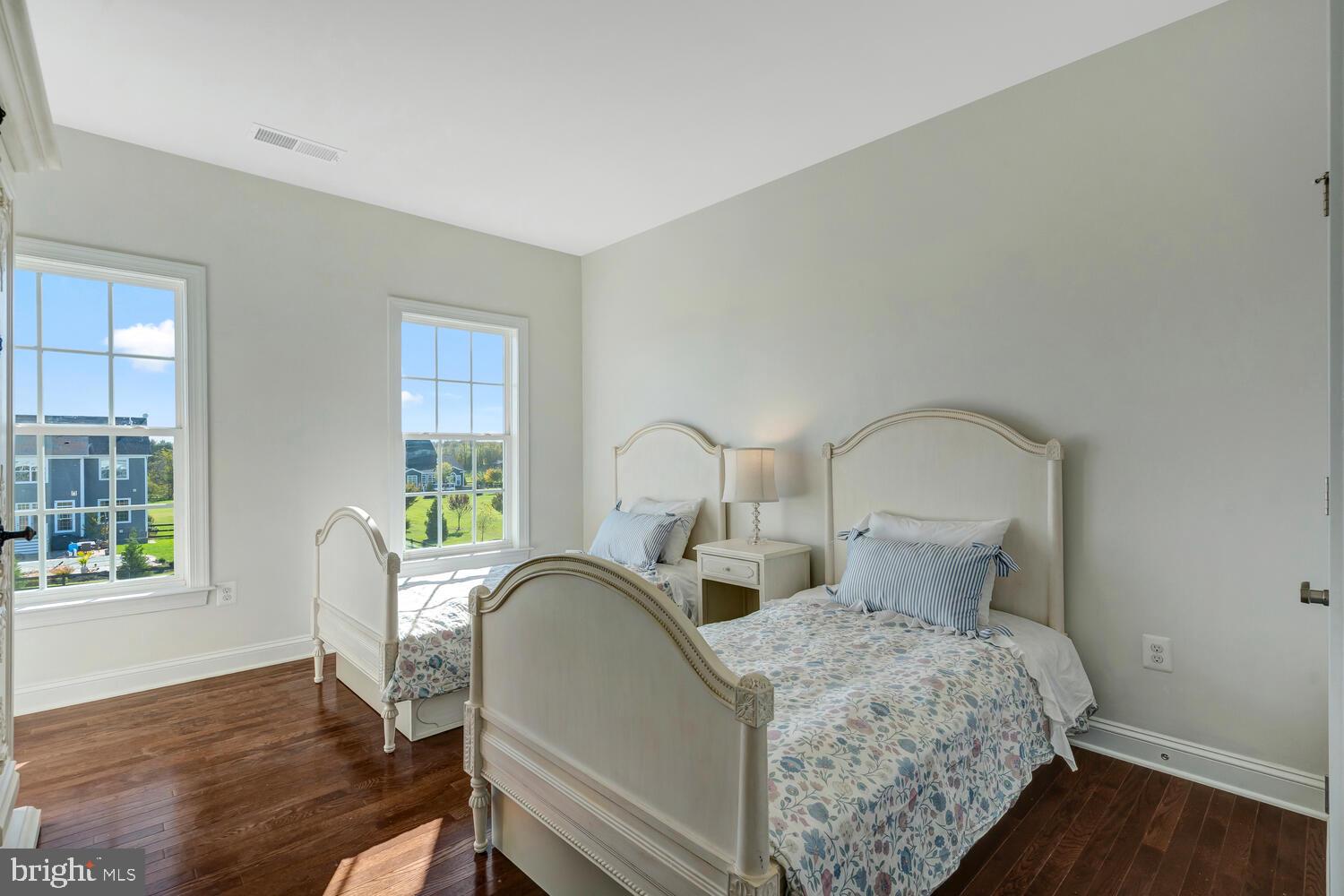 BURSTEIN - Residential