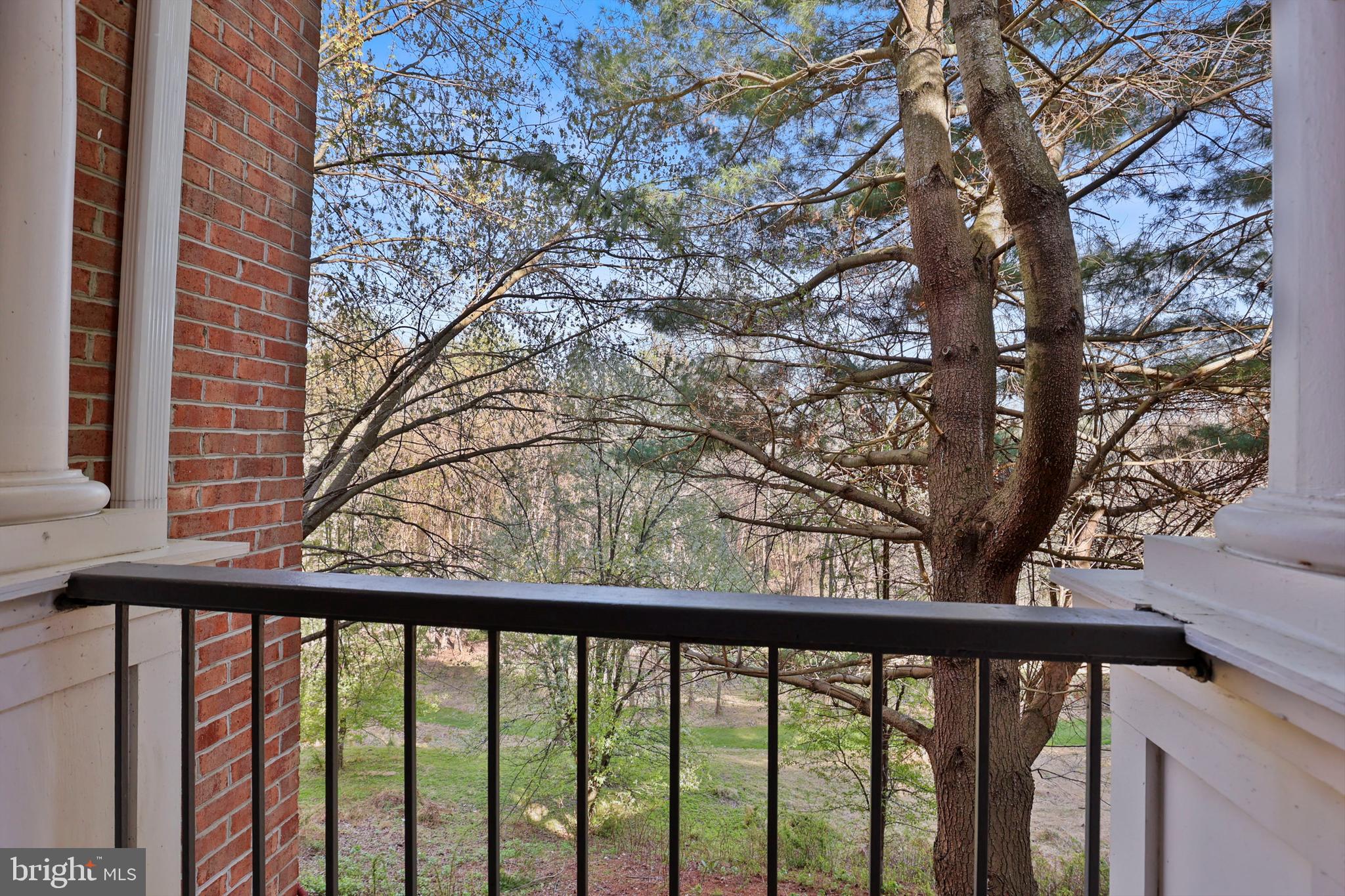 SILVERBROOK FARMS - Residential