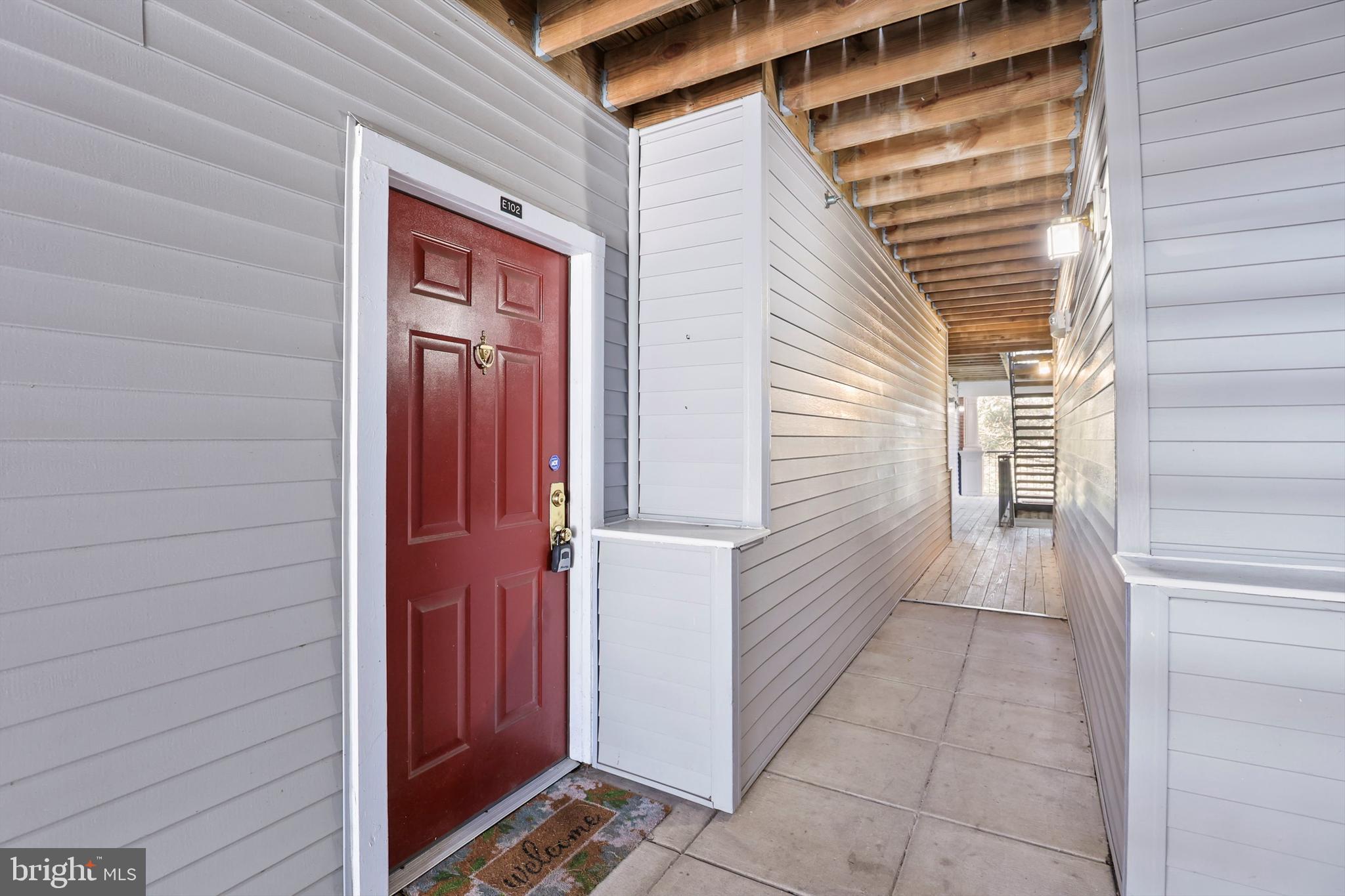 SILVERBROOK FARMS - Residential