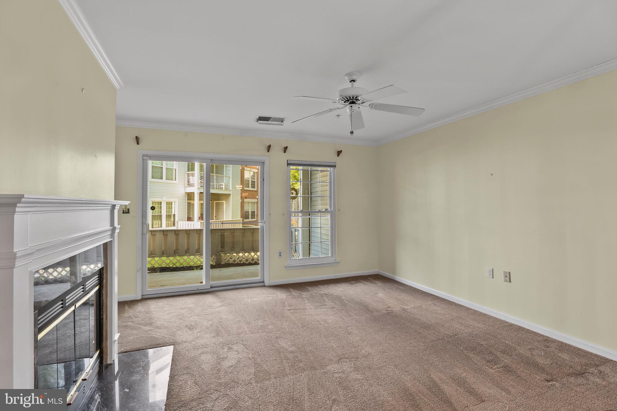 SILVERBROOK FARMS - Residential