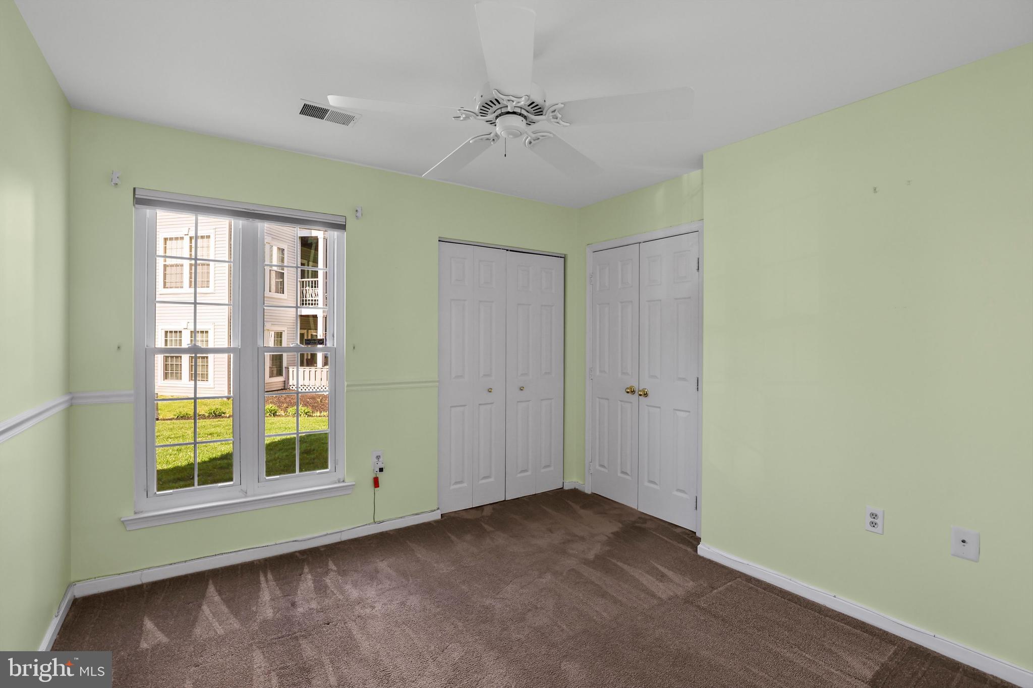 SILVERBROOK FARMS - Residential