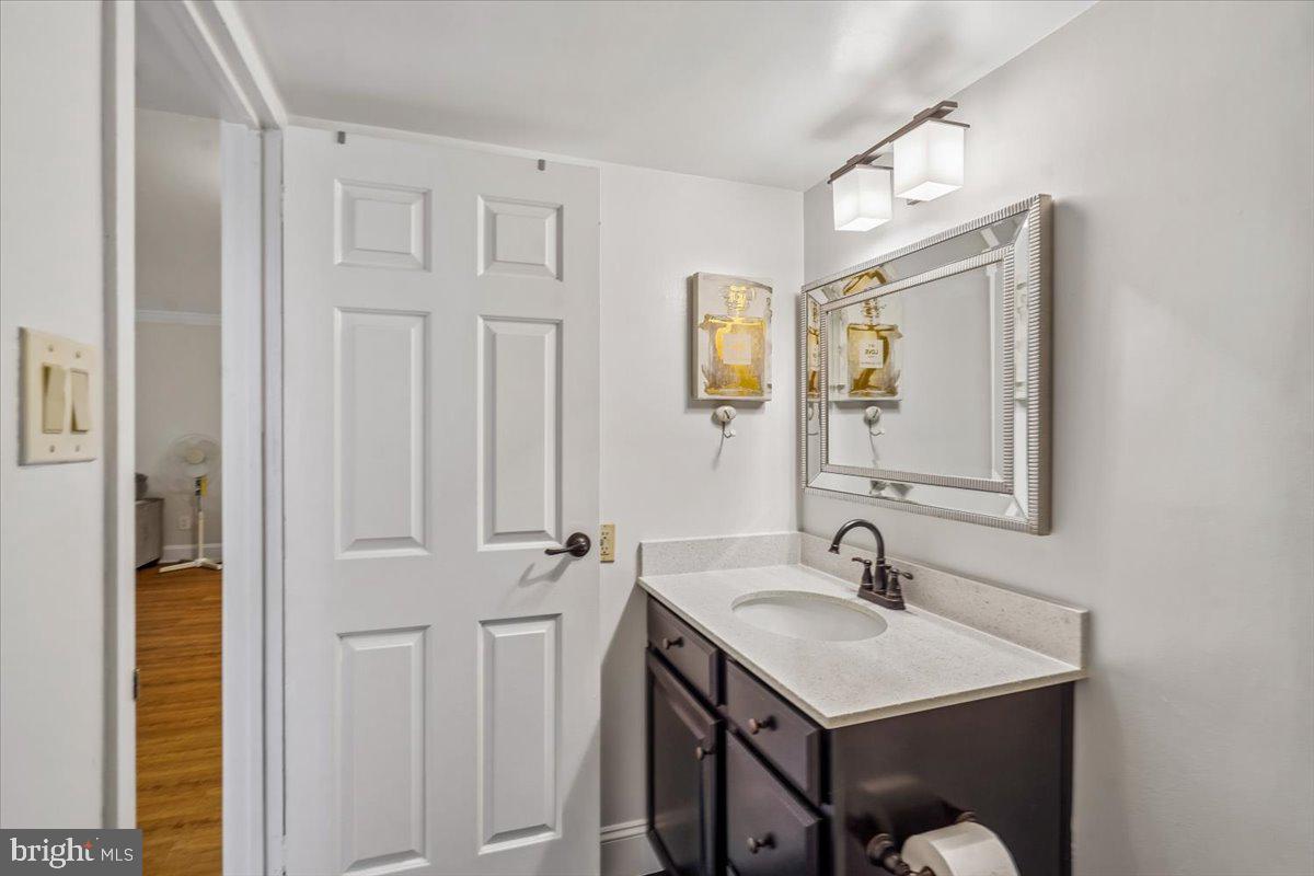 CHESTNUT GROVE - Residential