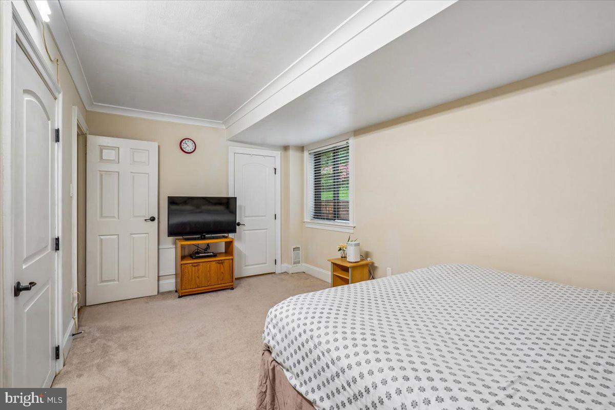 CHESTNUT GROVE - Residential