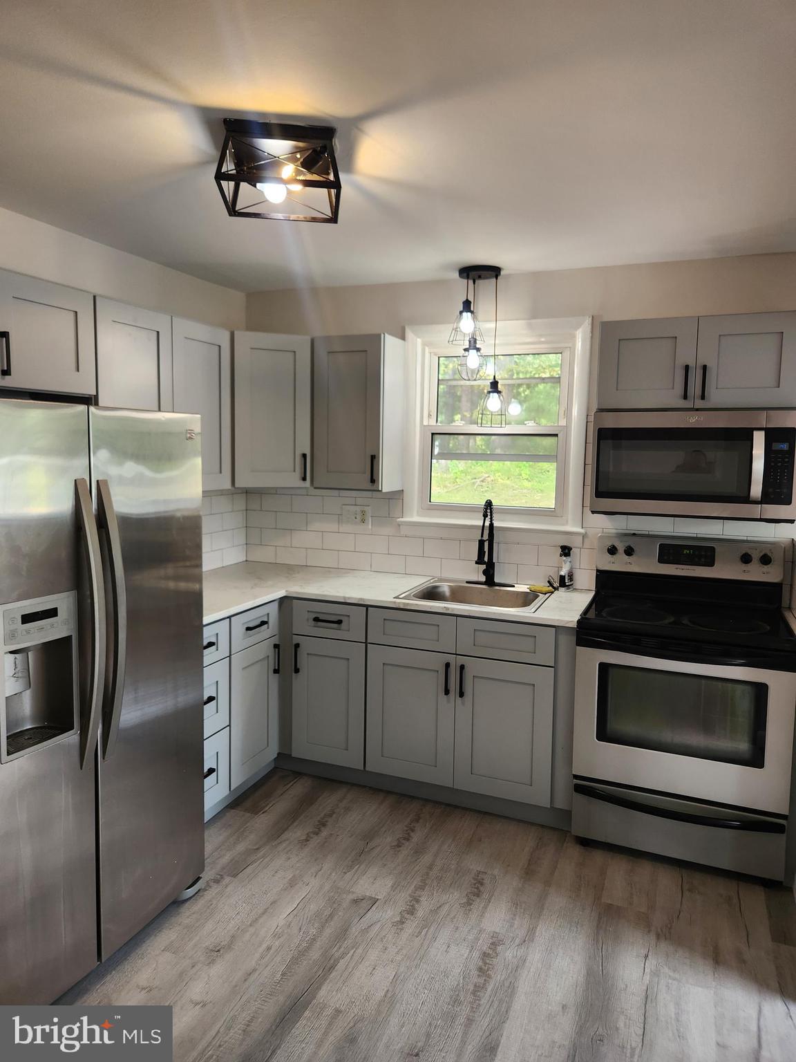 PLEASANT SPRINGS - Residential