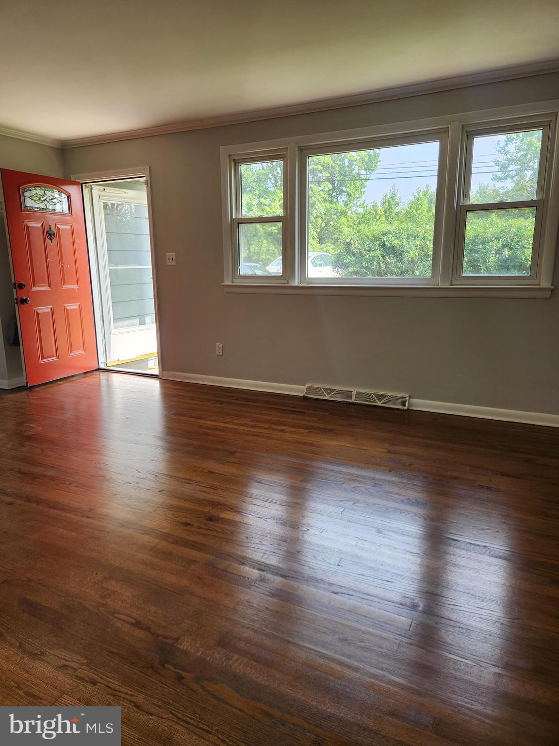 PLEASANT SPRINGS - Residential