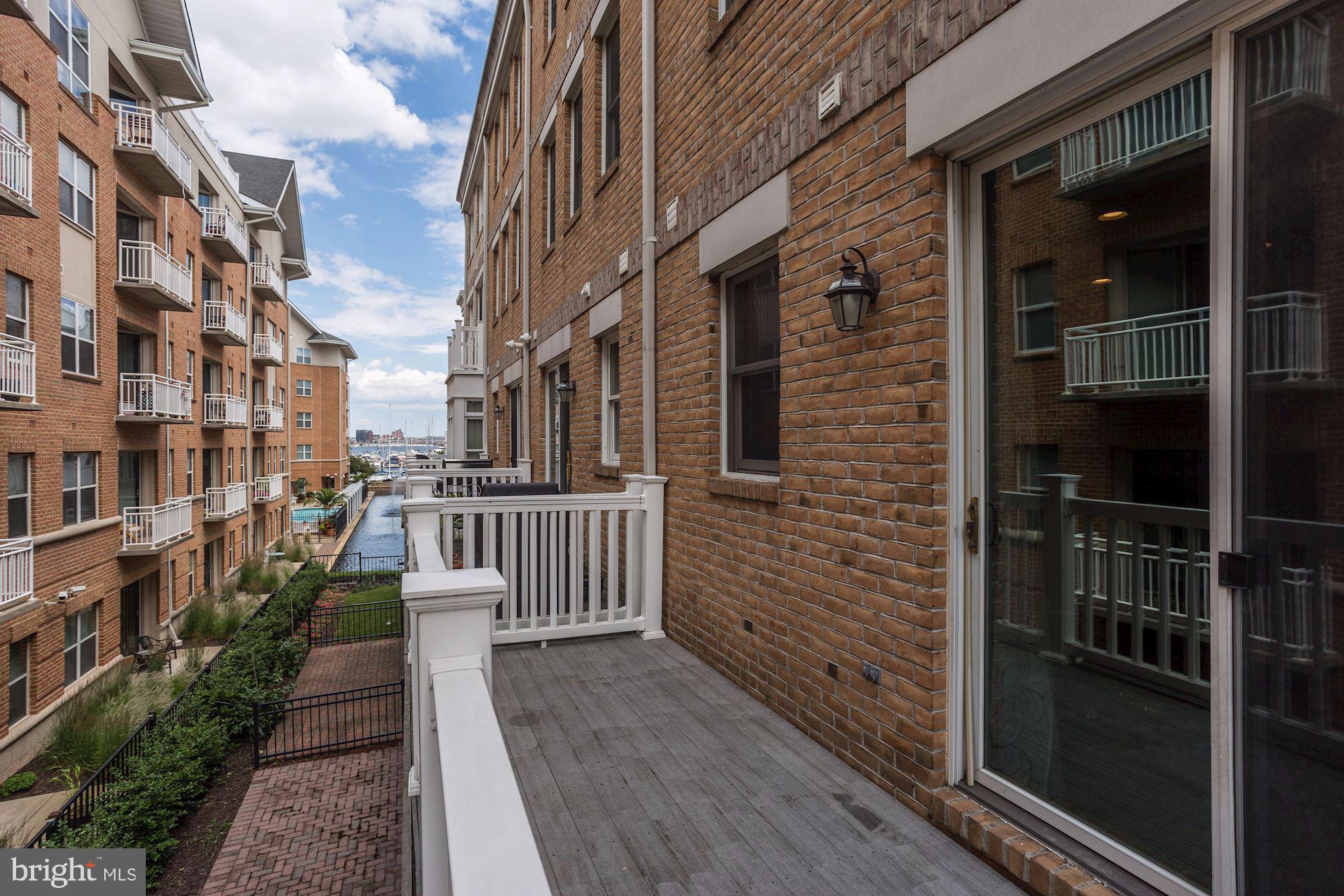 HARBORVIEW - Residential Lease