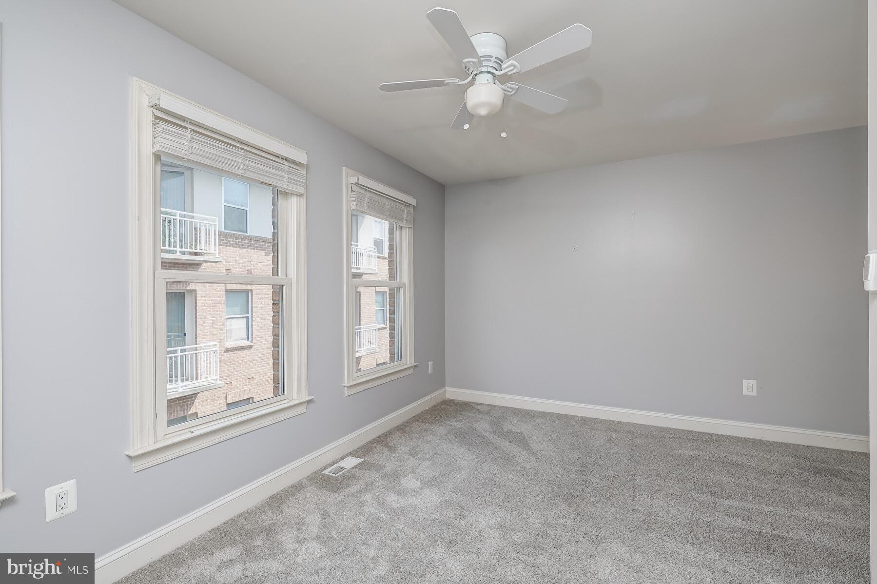 HARBORVIEW - Residential Lease