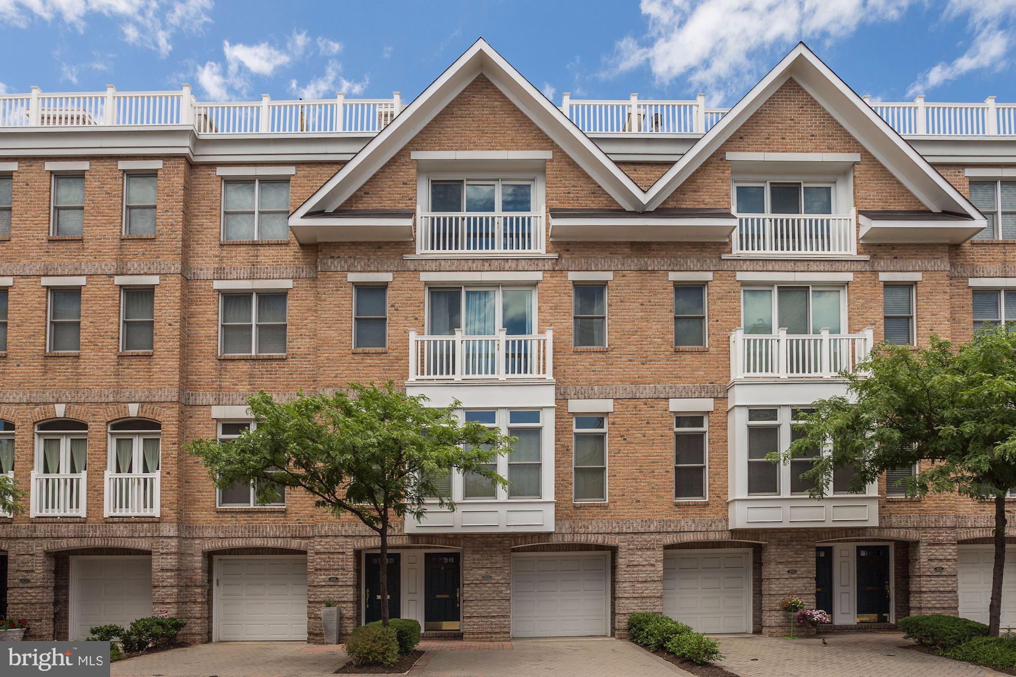 HARBORVIEW - Residential Lease