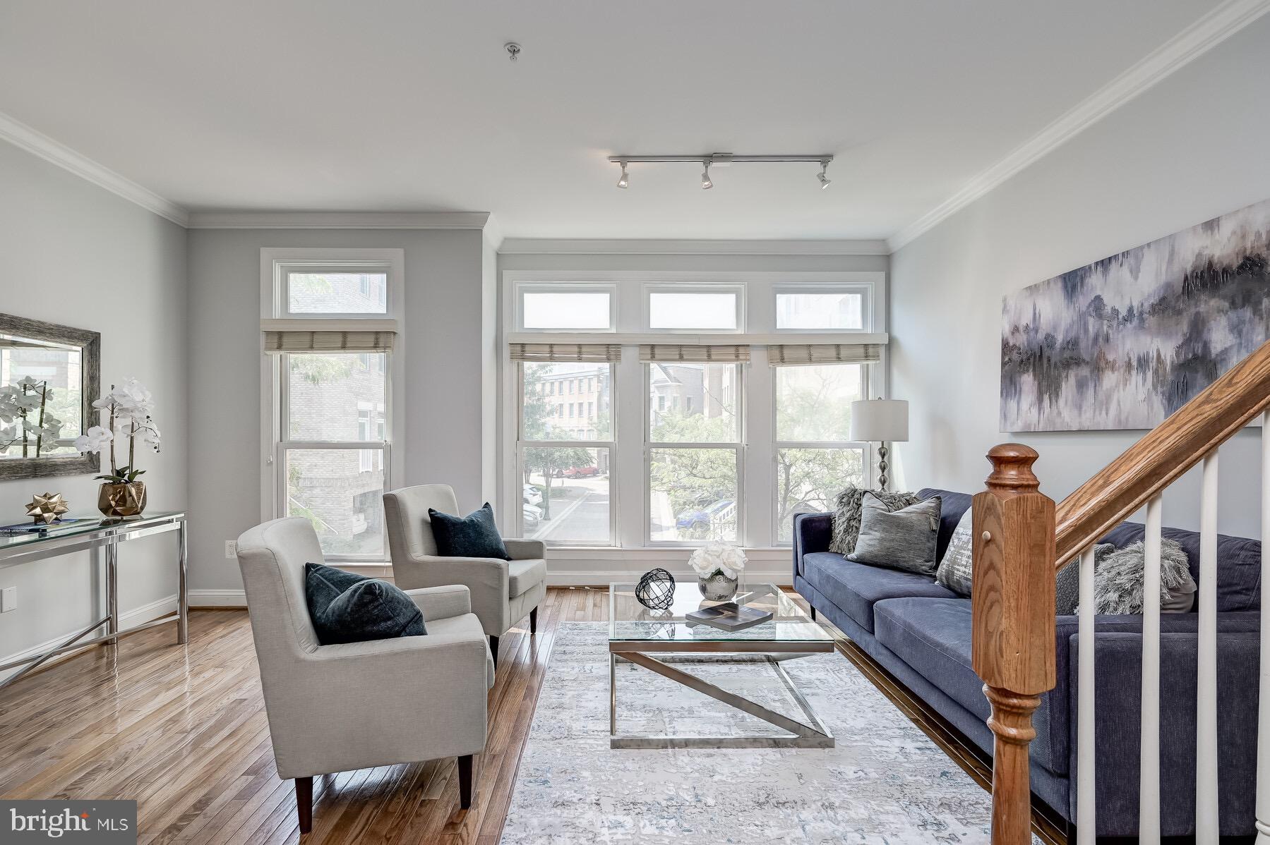 HARBORVIEW - Residential Lease