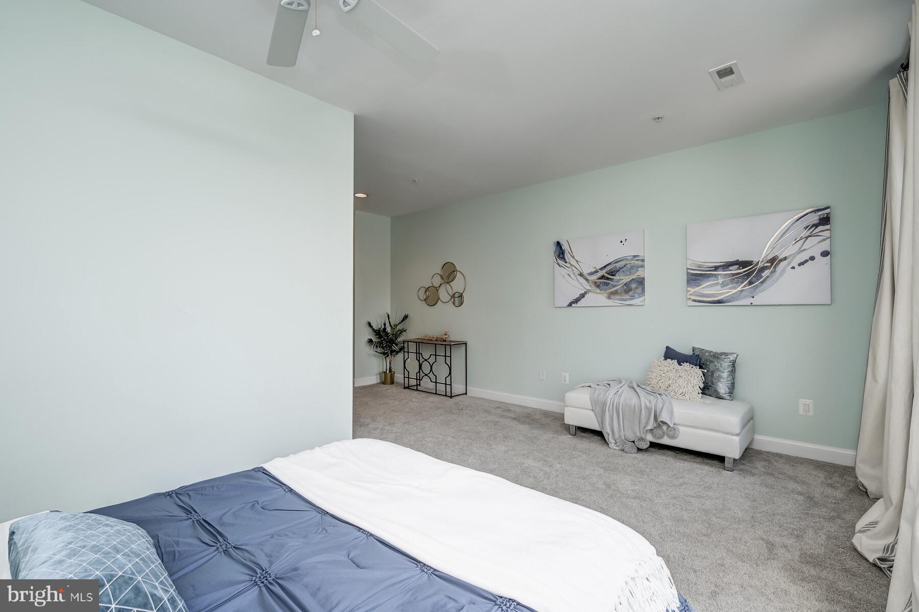 HARBORVIEW - Residential Lease