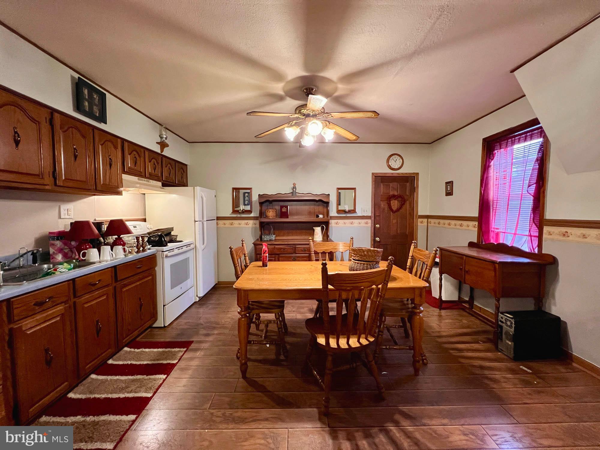 WASHINGTON VILLAGE - Residential