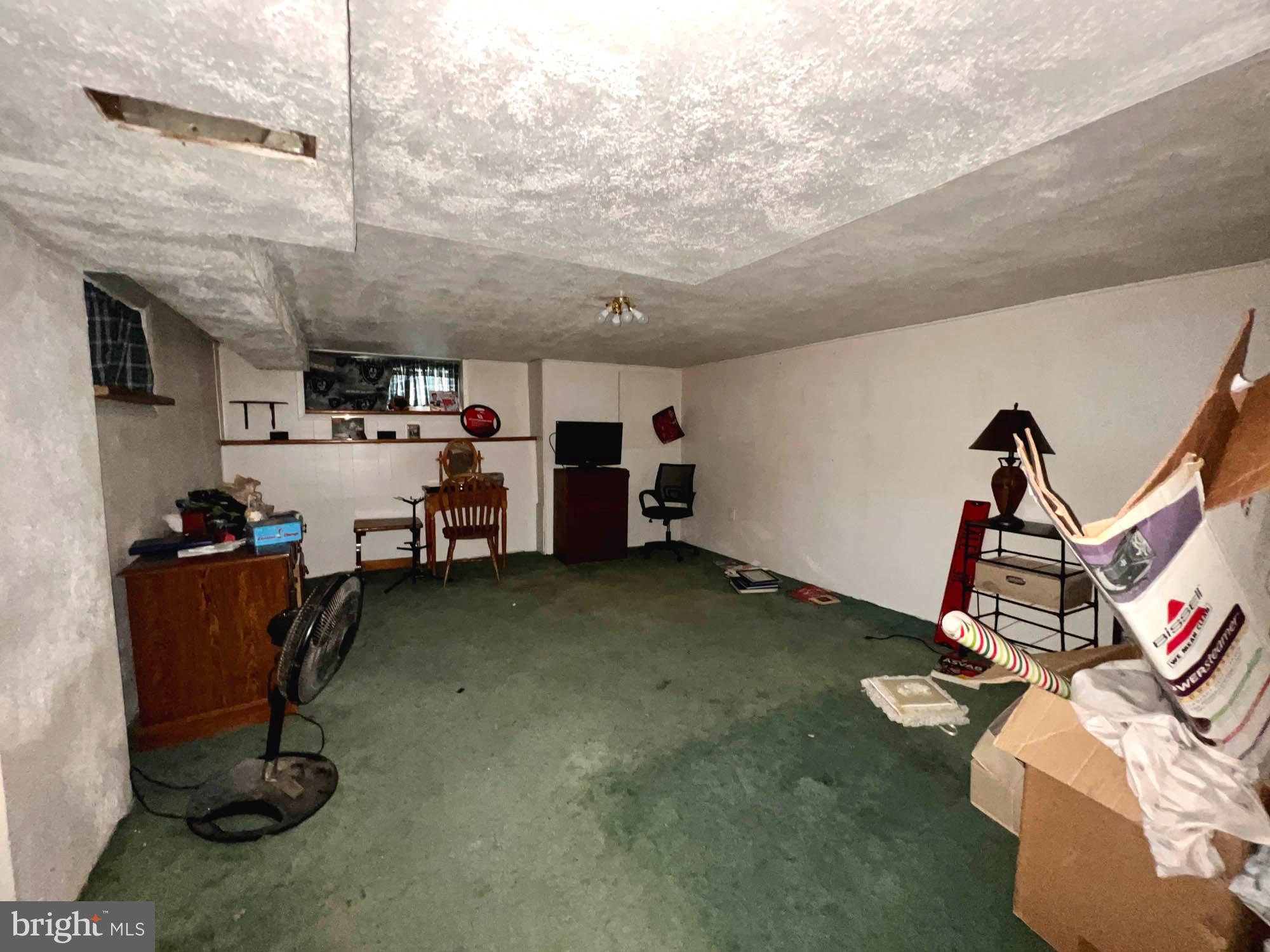 WASHINGTON VILLAGE - Residential