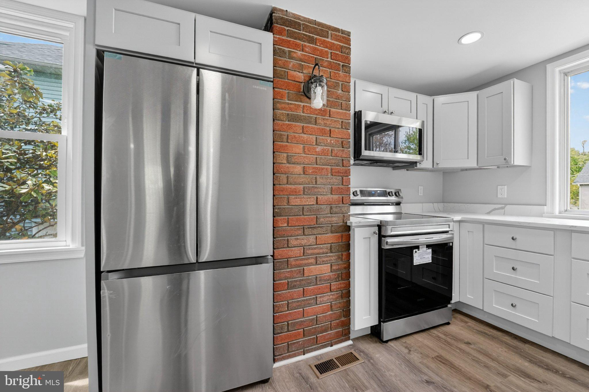 HAMILTON HEIGHTS - Residential