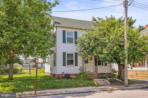 Homes For Sale - 711 York Street<br/> York County, HANOVER, PA 17331