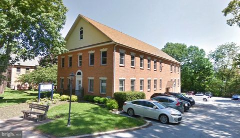 Photo of 83 Chestnut Road, PAOLI, PA 19301 (MLS # PACT2113248)