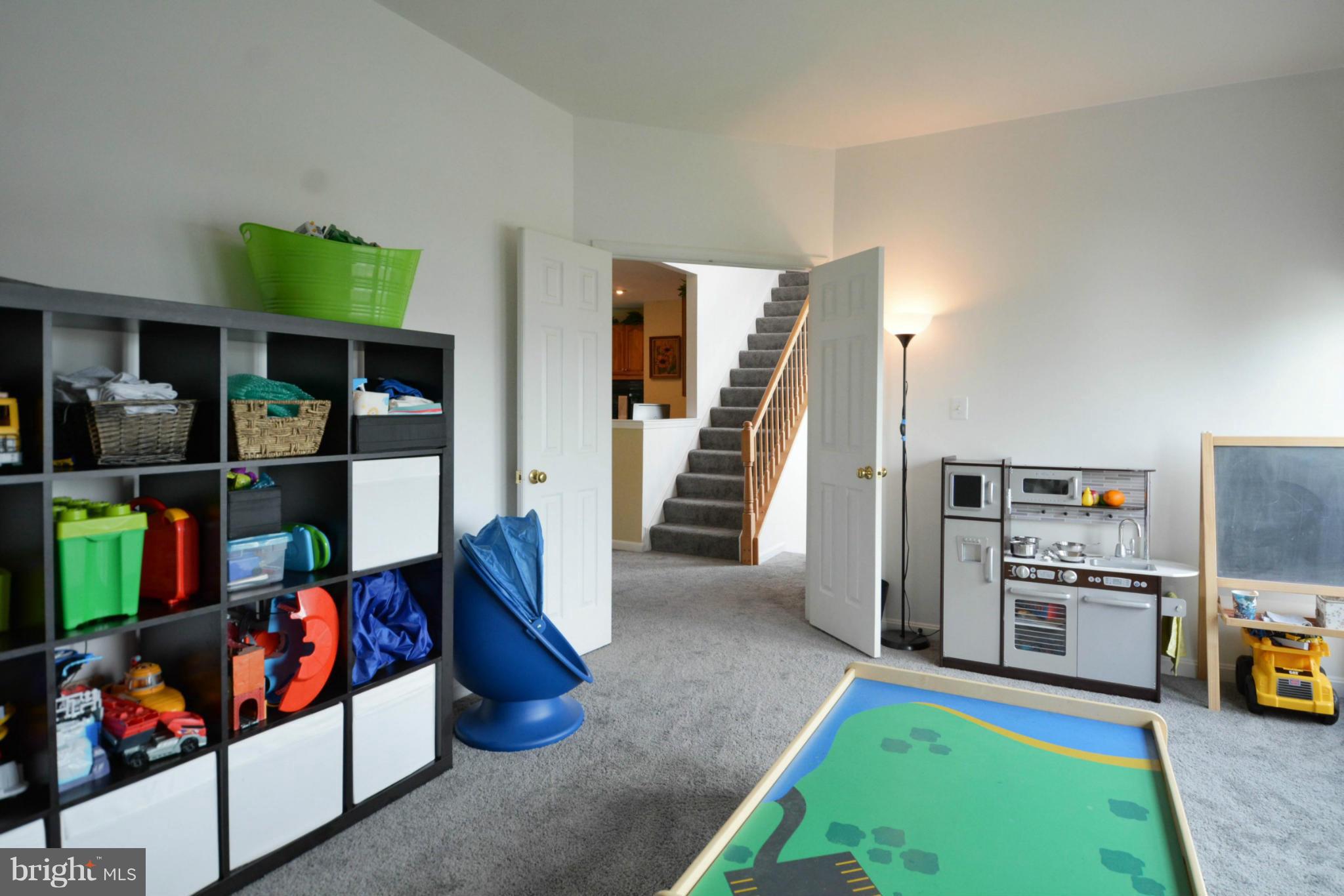 CARDINAL RIDGE - Residential