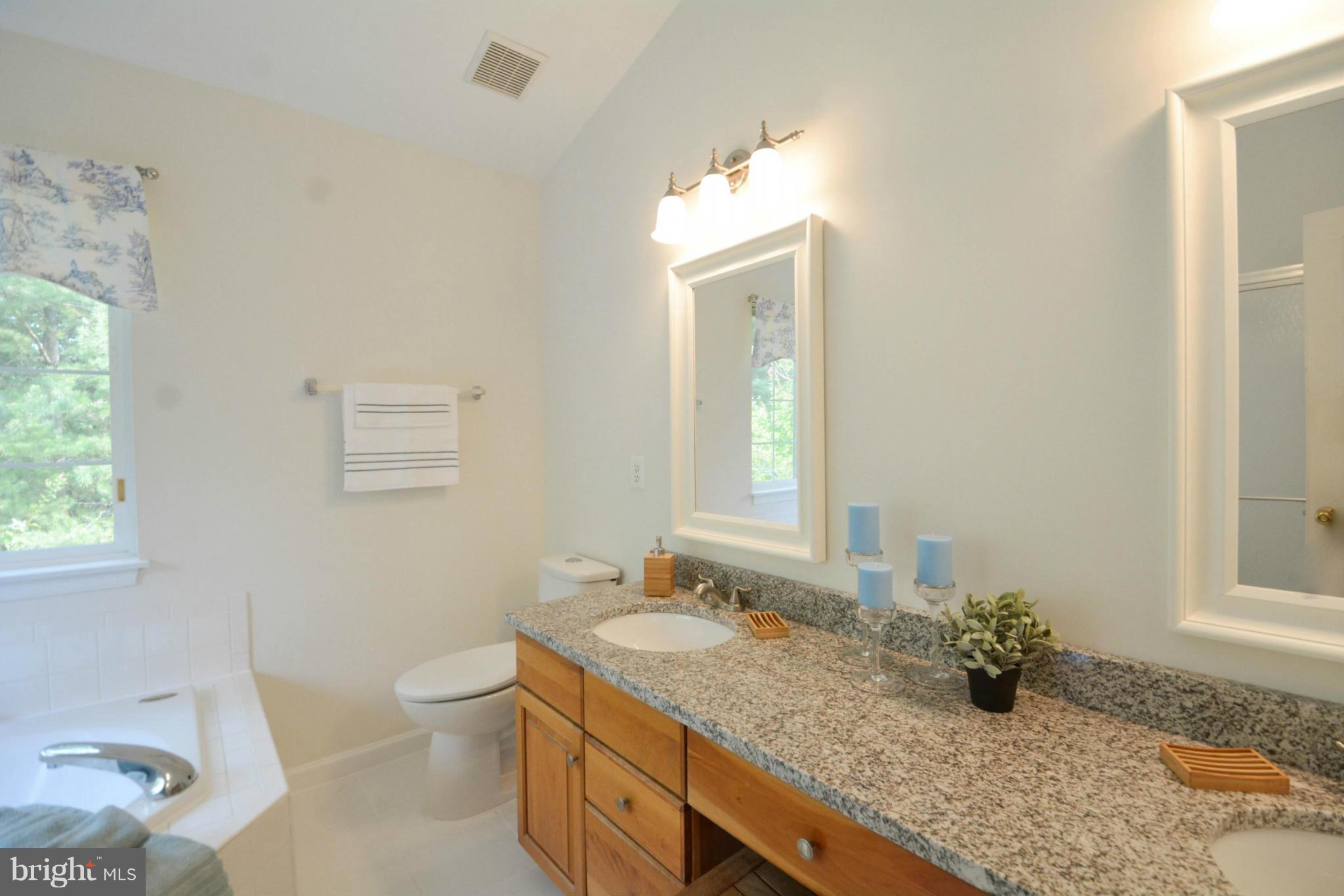 CARDINAL RIDGE - Residential