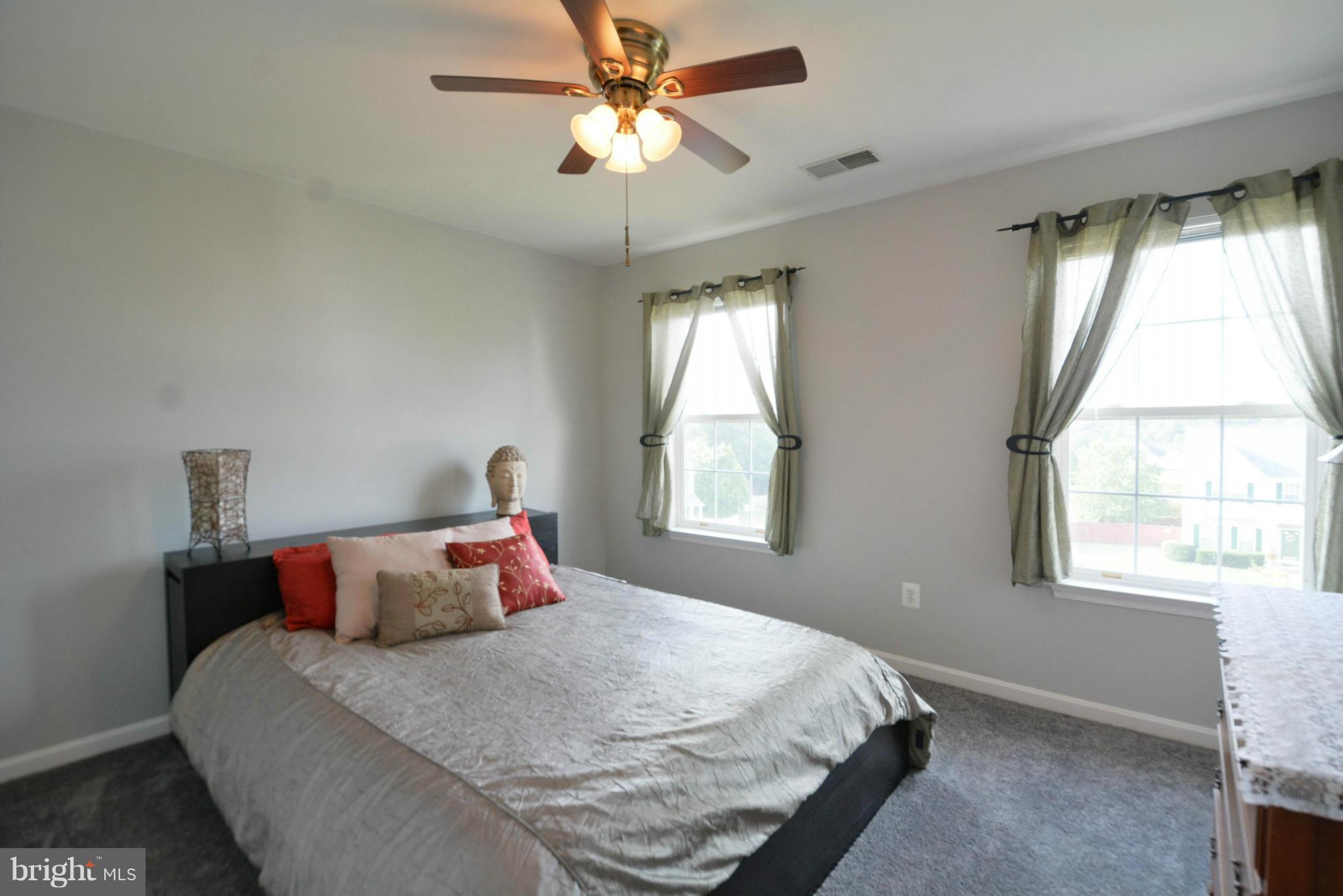 CARDINAL RIDGE - Residential