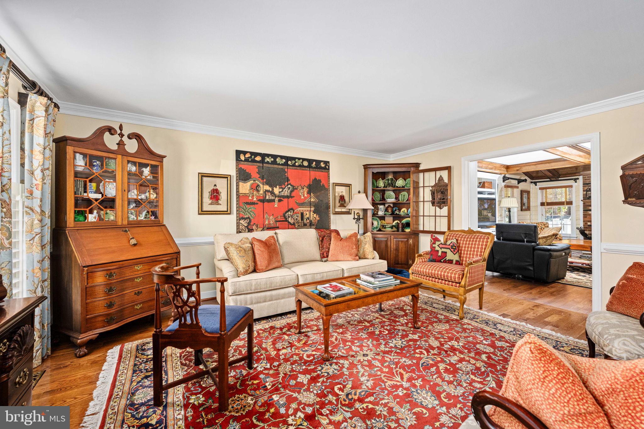 404 WHITECLIFF DRIVE