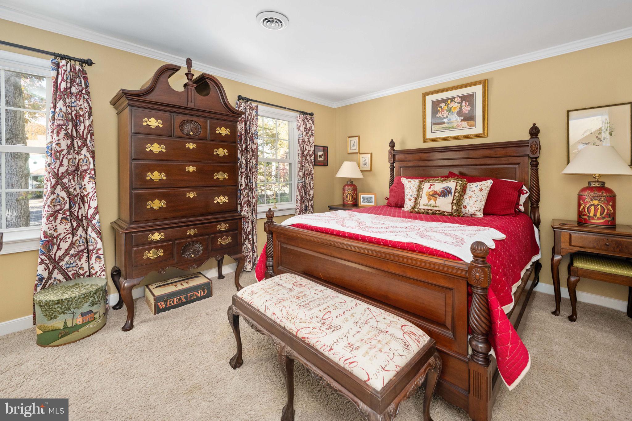 BREEZEWOOD - Residential