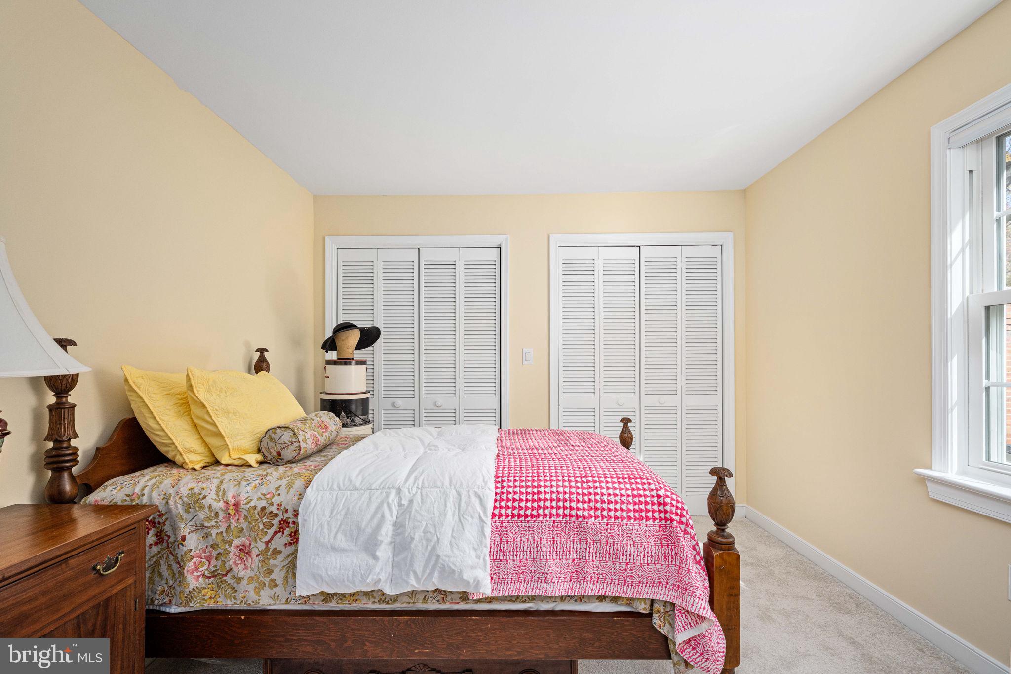 BREEZEWOOD - Residential