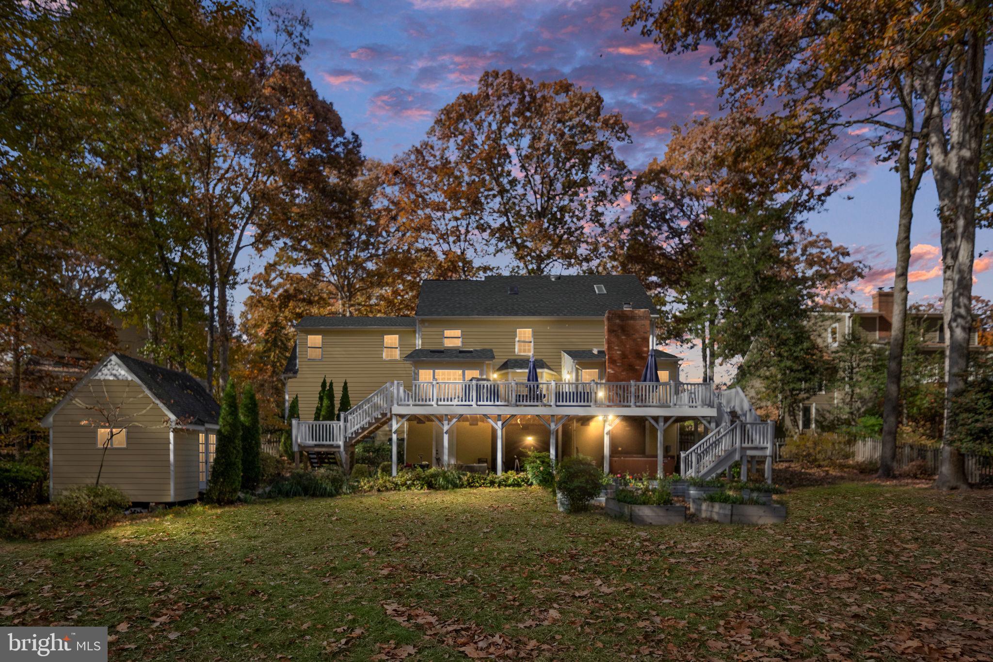 BREEZEWOOD - Residential