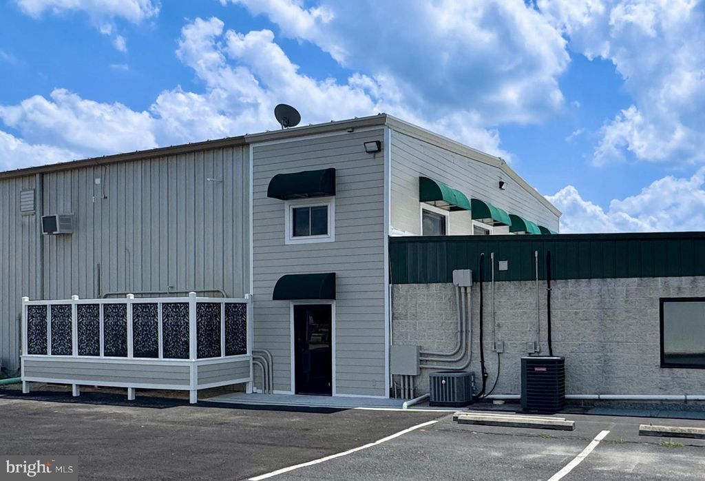 Photo of 1524 E Lebanon Rd #A1A, DOVER, DE 19901 (MLS # DEKT2039044)